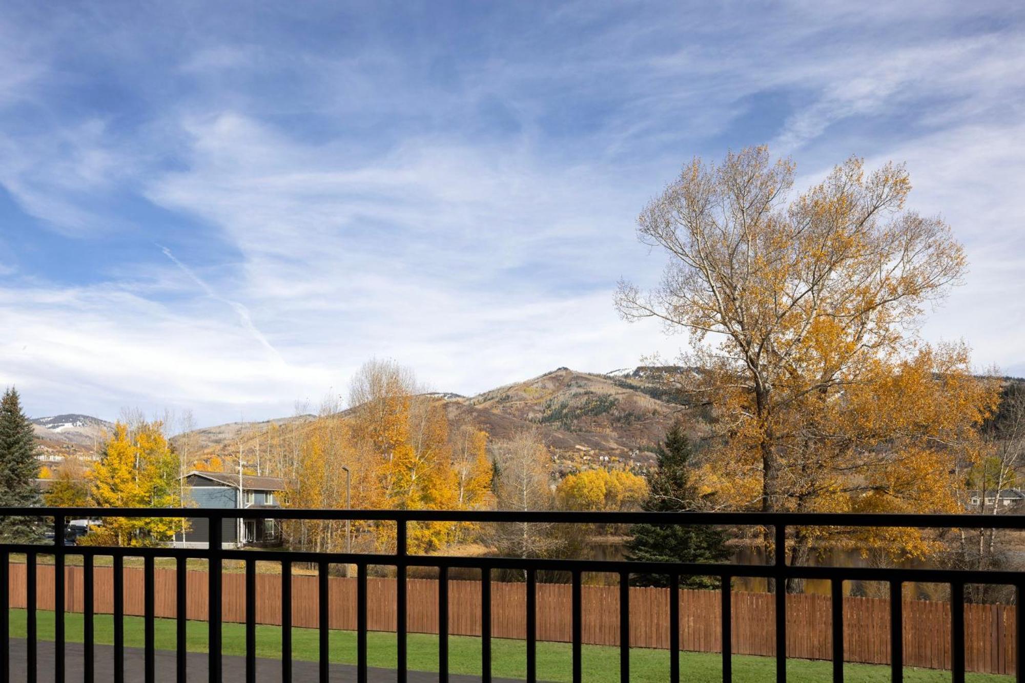 Holiday Inn Steamboat Springs By Ihg Ngoại thất bức ảnh